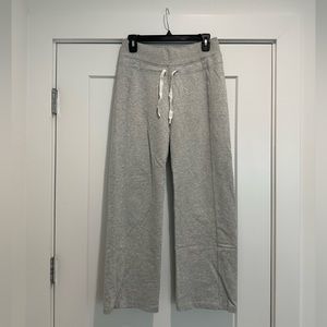 Lululemon sweatpants